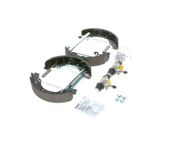 Jeu de mâchoires de frein BOSCH 0 204 114 682