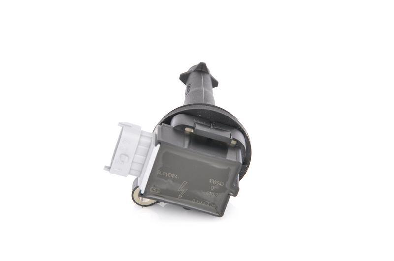 Bobine d'allumage BOSCH 0221604010