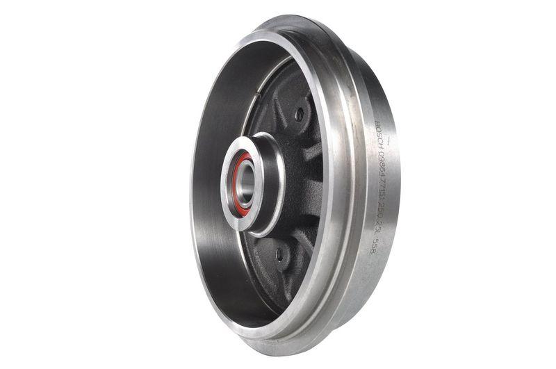 Tambour de frein BOSCH 0 986 477 151