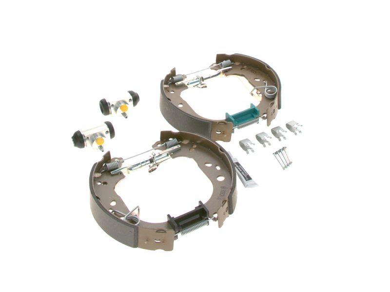 Jeu de mâchoires de frein BOSCH 0 204 114 656