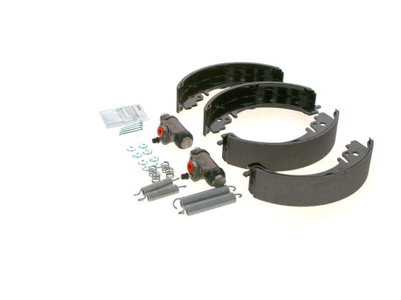 Jeu de mâchoires de frein BOSCH 0 204 113 528