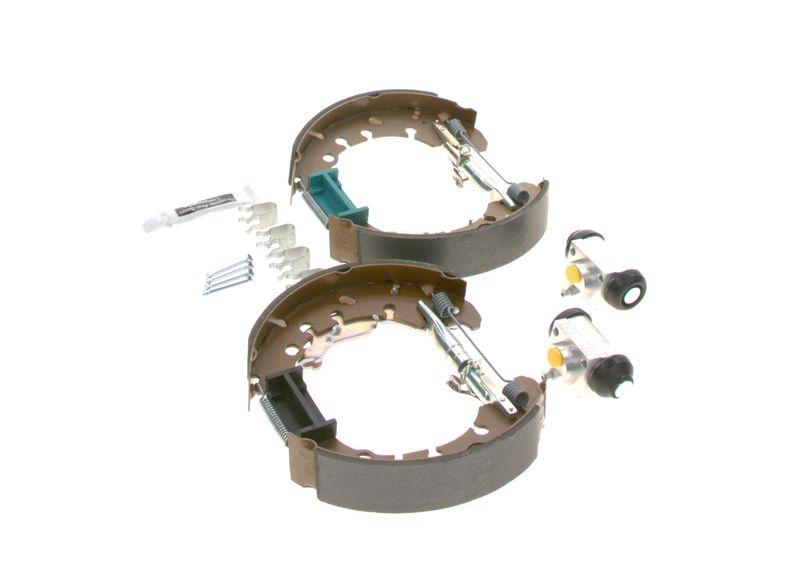 Jeu de mâchoires de frein BOSCH 0 204 114 657