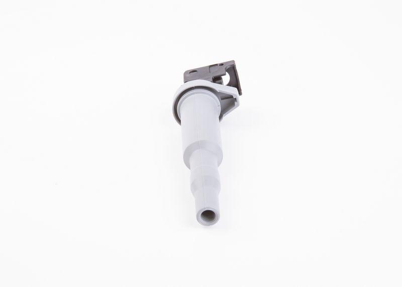 Bobine d'allumage BOSCH 0221504800