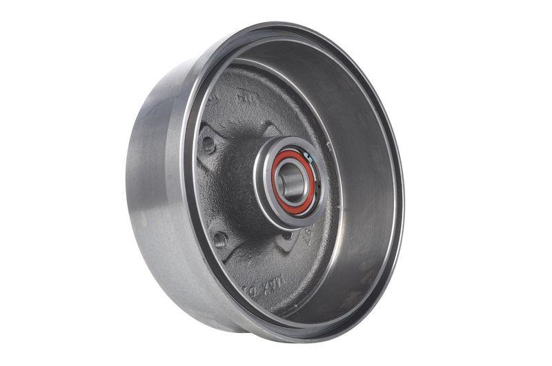 Tambour de frein BOSCH 0 986 477 135