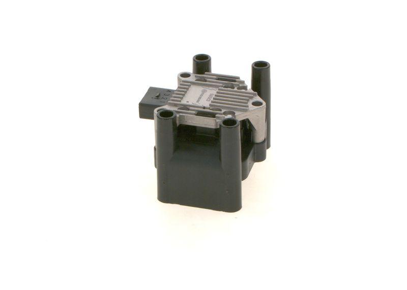 Bobine d'allumage BOSCH 0 221 603 010