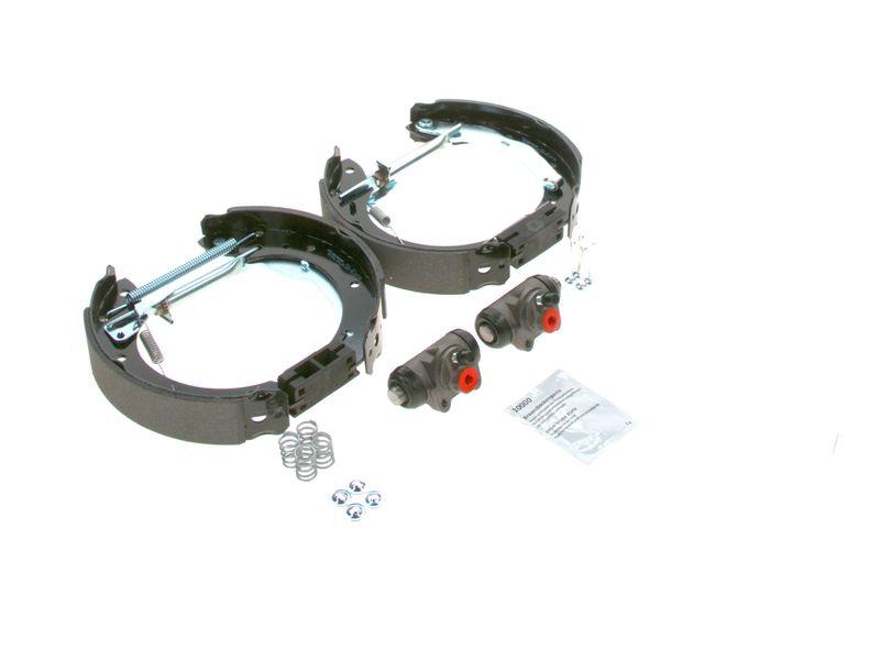 Jeu de mâchoires de frein BOSCH 0 204 114 518