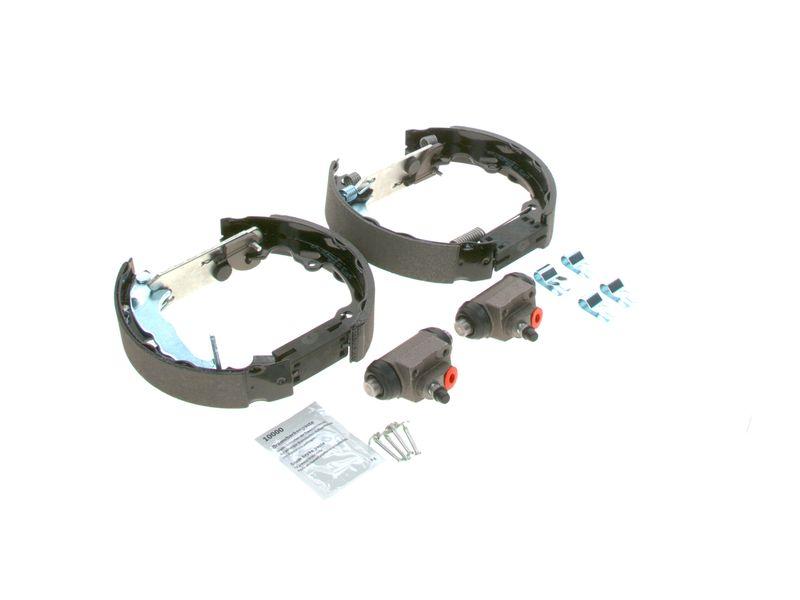 Jeu de mâchoires de frein BOSCH 0 204 114 643