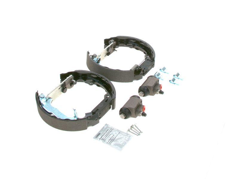 Jeu de mâchoires de frein BOSCH 0 204 114 643