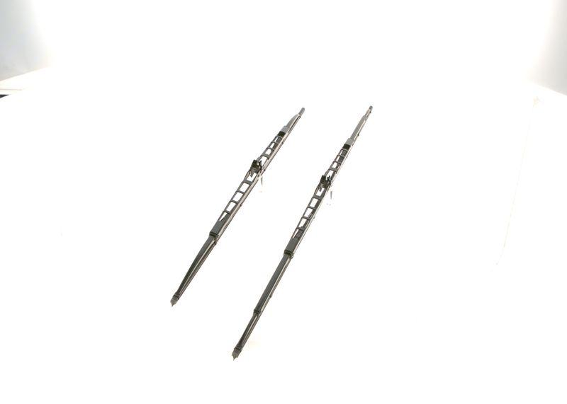 Balai d'essuie-glace BOSCH 3 397 010 302