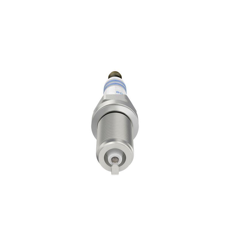 Bougie d'allumage BOSCH 0 242 240 715