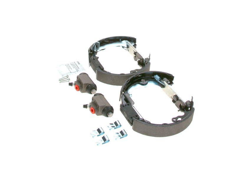 Jeu de mâchoires de frein BOSCH 0 204 114 643