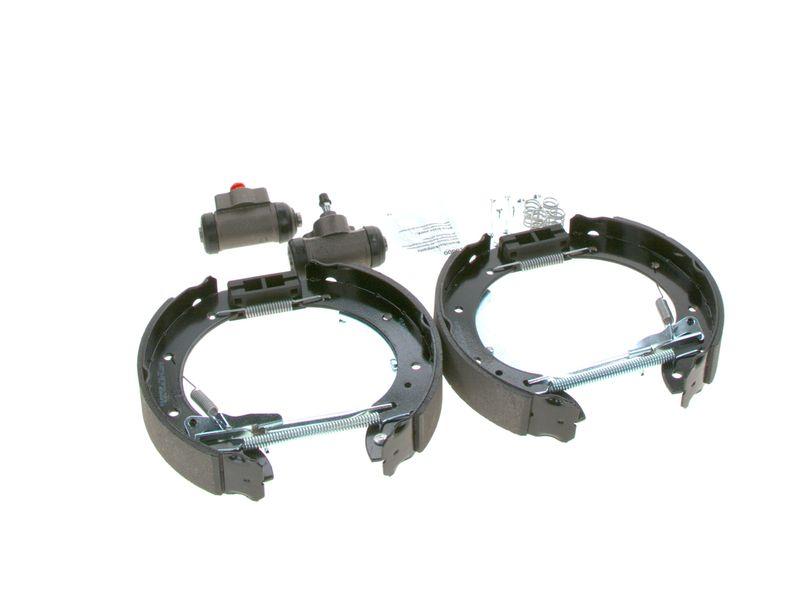 Jeu de mâchoires de frein BOSCH 0 204 114 628