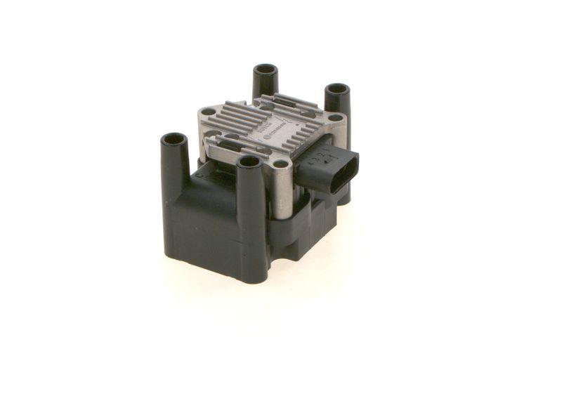 Bobine d'allumage BOSCH 0 221 603 010