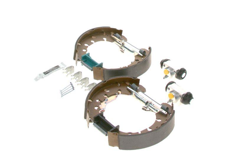 Jeu de mâchoires de frein BOSCH 0 204 114 657