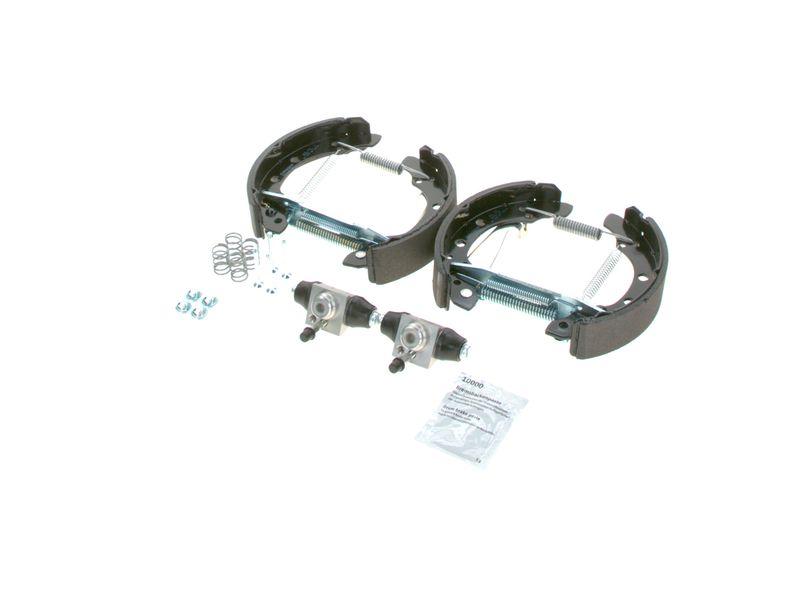 Jeu de mâchoires de frein BOSCH 0 204 114 547