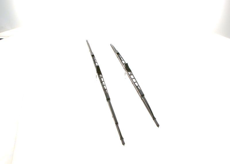 Balai d'essuie-glace BOSCH 3 397 010 302