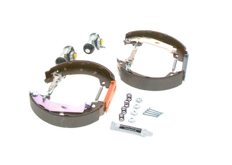 Jeu de mâchoires de frein BOSCH 0 204 114 154