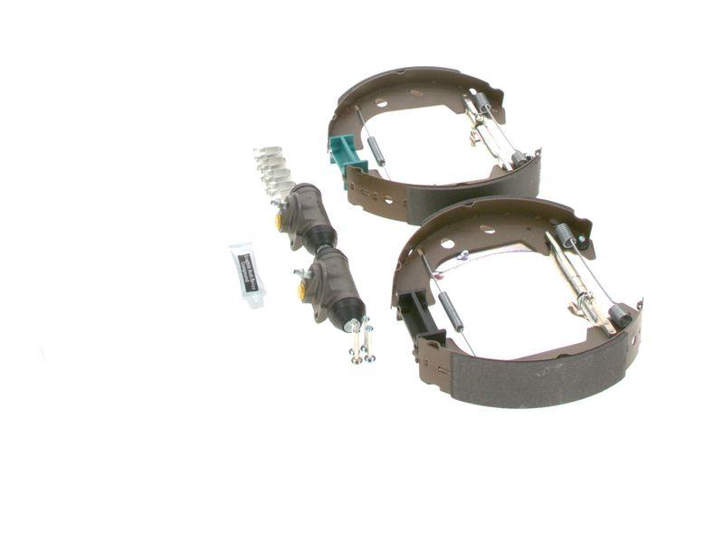 Jeu de mâchoires de frein BOSCH 0 204 114 627