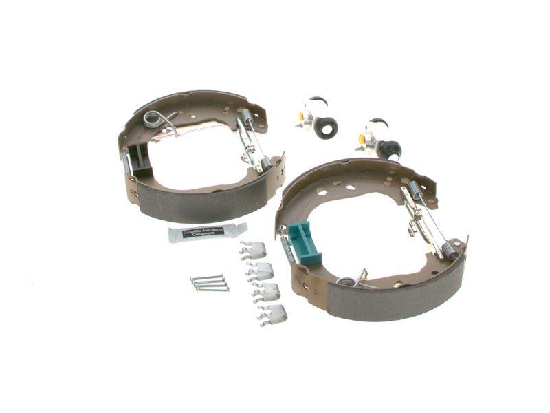 Jeu de mâchoires de frein BOSCH 0 204 114 656