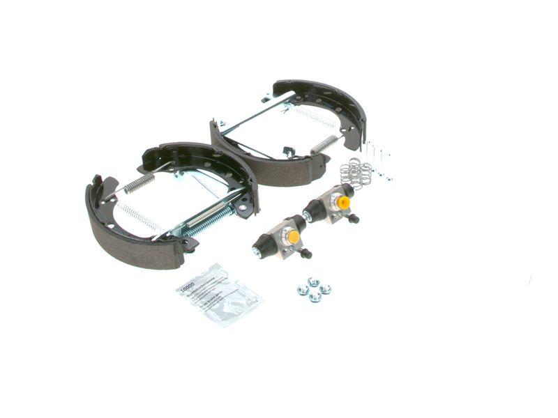 Jeu de mâchoires de frein BOSCH 0 204 114 682