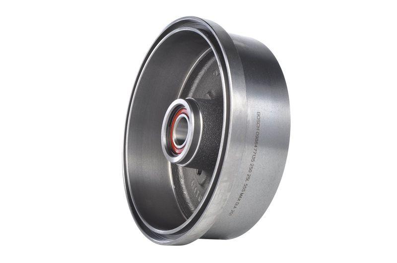 Tambour de frein BOSCH 0 986 477 135