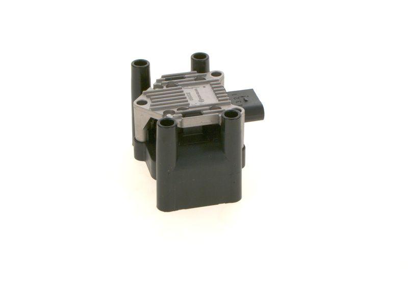 Bobine d'allumage BOSCH 0 221 603 010