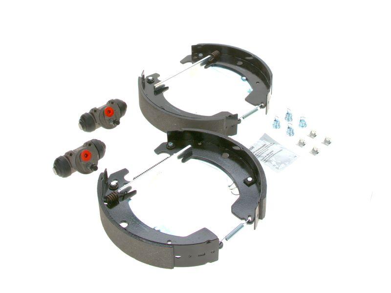 Jeu de mâchoires de frein BOSCH 0 204 114 036