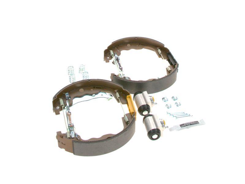 Jeu de mâchoires de frein BOSCH 0 204 114 197