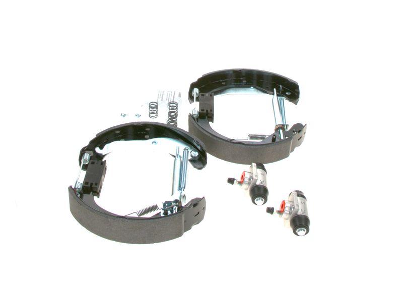 Jeu de mâchoires de frein BOSCH 0 204 114 636