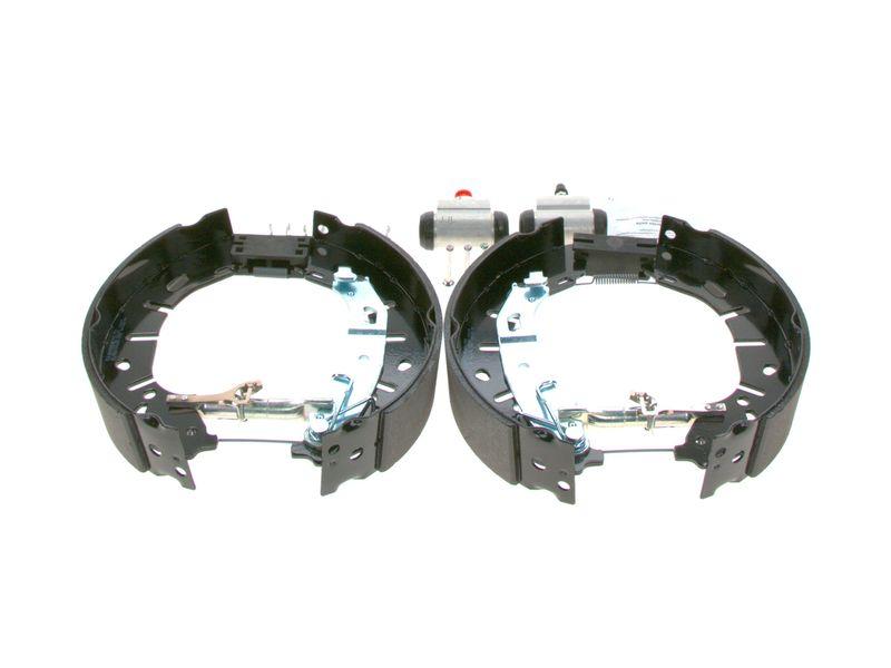 Jeu de mâchoires de frein BOSCH 0 204 114 688