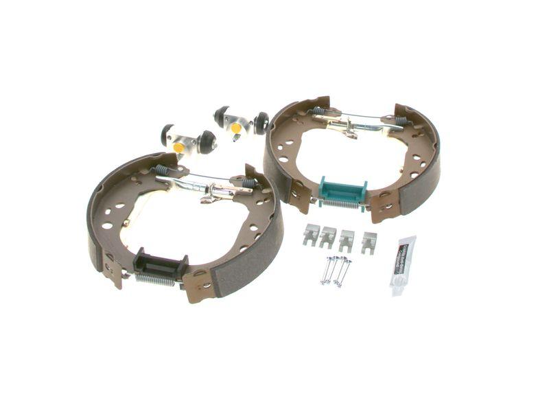 Jeu de mâchoires de frein BOSCH 0 204 114 647