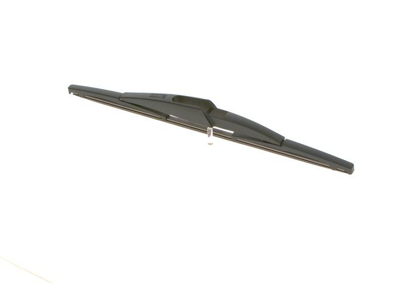 Balai d'essuie-glace BOSCH 3 397 011 022