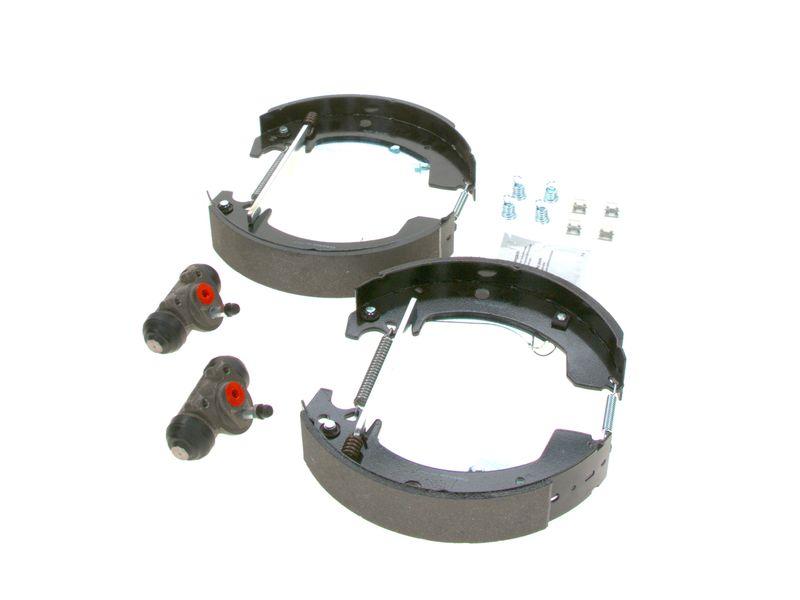 Jeu de mâchoires de frein BOSCH 0 204 114 036