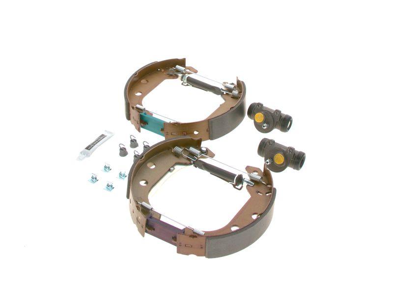 Jeu de mâchoires de frein BOSCH 0 204 114 061