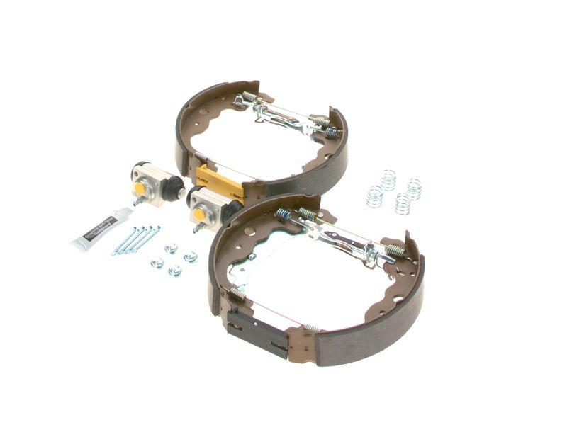 Jeu de mâchoires de frein BOSCH 0 204 114 197