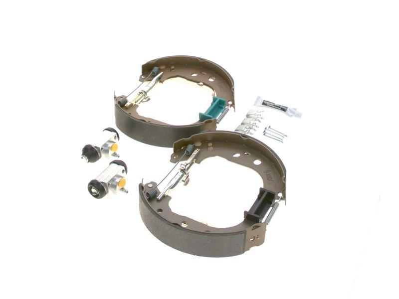 Jeu de mâchoires de frein BOSCH 0 204 114 647