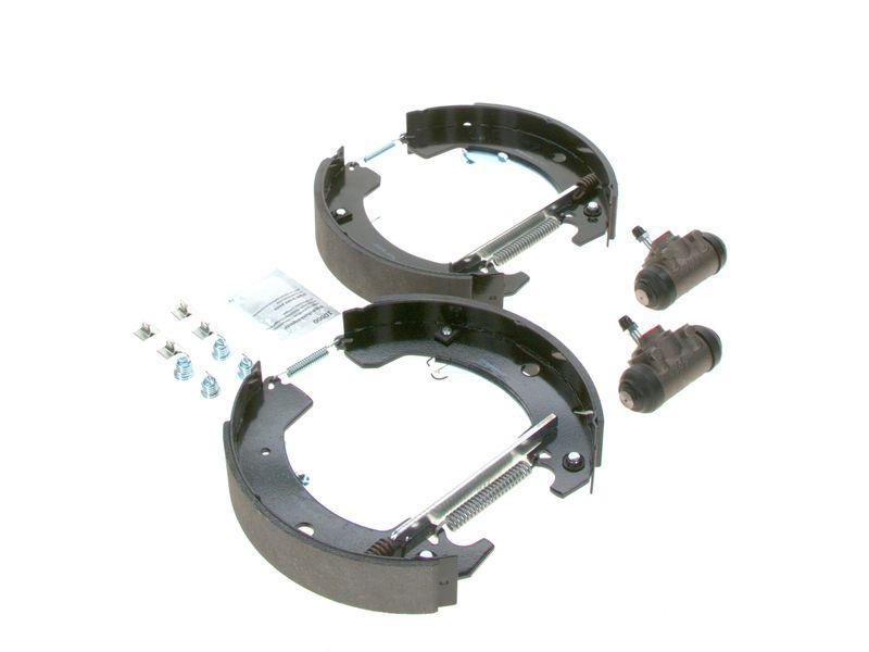 Jeu de mâchoires de frein BOSCH 0 204 114 036