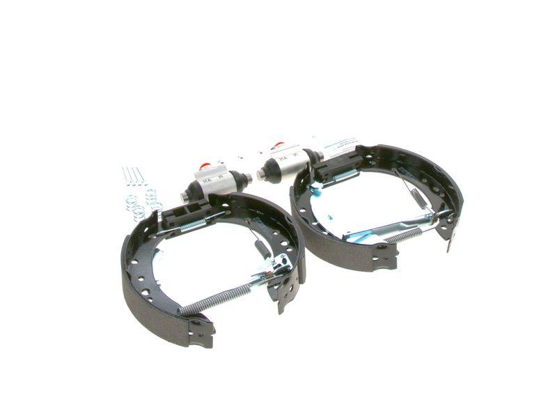 Jeu de mâchoires de frein BOSCH 0 204 114 675