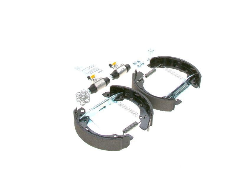 Jeu de mâchoires de frein BOSCH 0 204 114 546