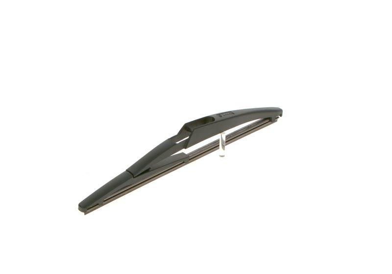 Balai d'essuie-glace BOSCH 3 397 011 676