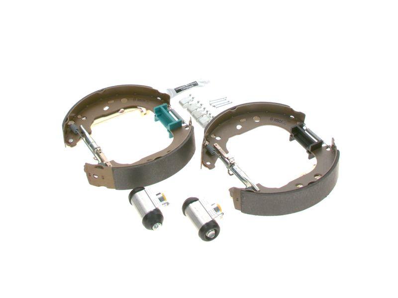 Jeu de mâchoires de frein BOSCH 0 204 114 647