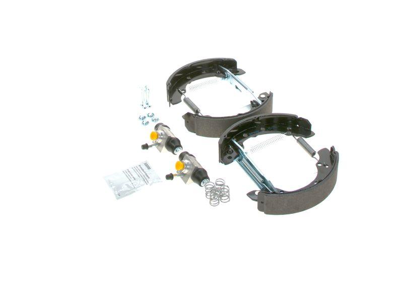 Jeu de mâchoires de frein BOSCH 0 204 114 546
