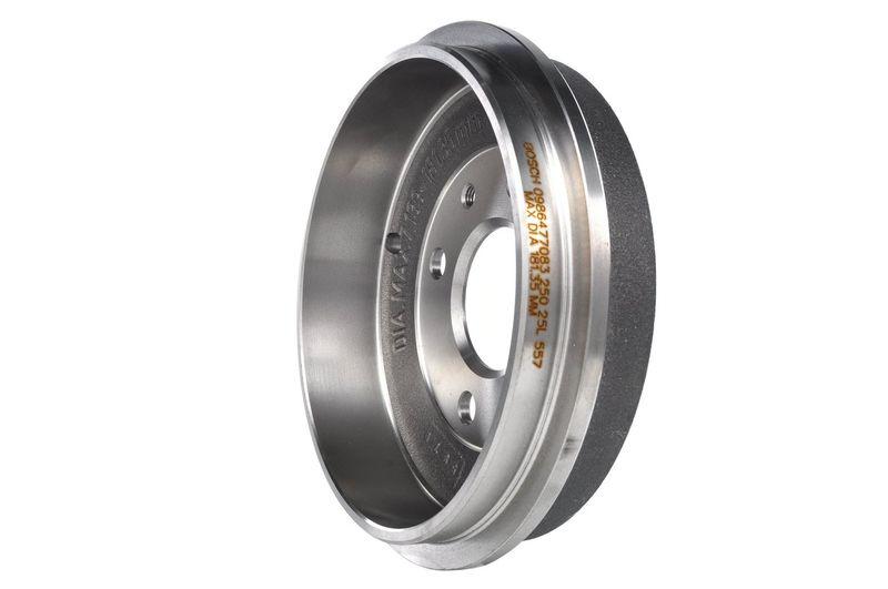 Tambour de frein BOSCH 0 986 477 083