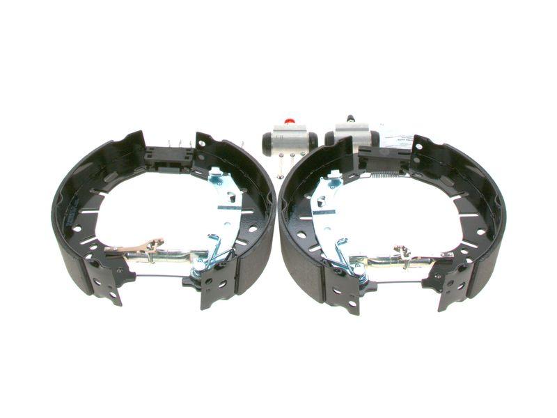 Jeu de mâchoires de frein BOSCH 0 204 114 688