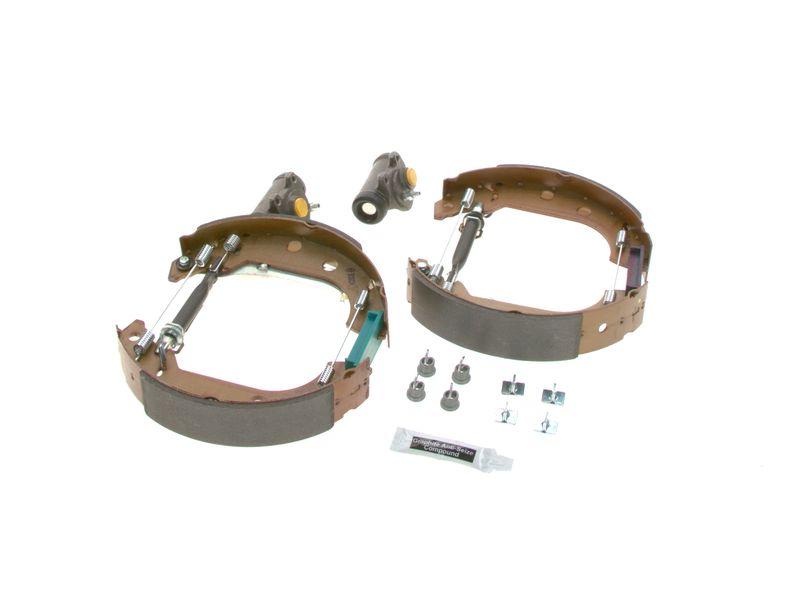 Jeu de mâchoires de frein BOSCH 0 204 114 061