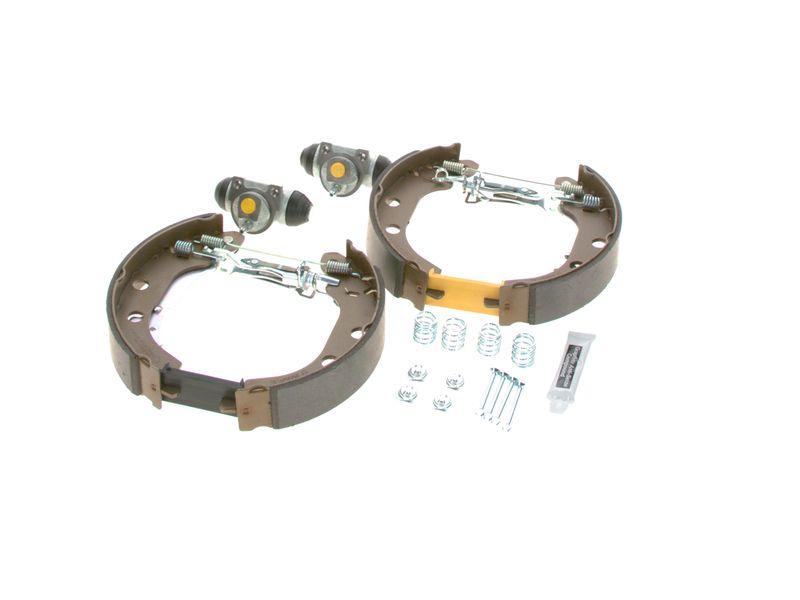 Jeu de mâchoires de frein BOSCH 0 204 114 167