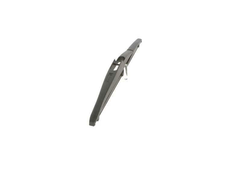 Balai d'essuie-glace BOSCH 3 397 004 802