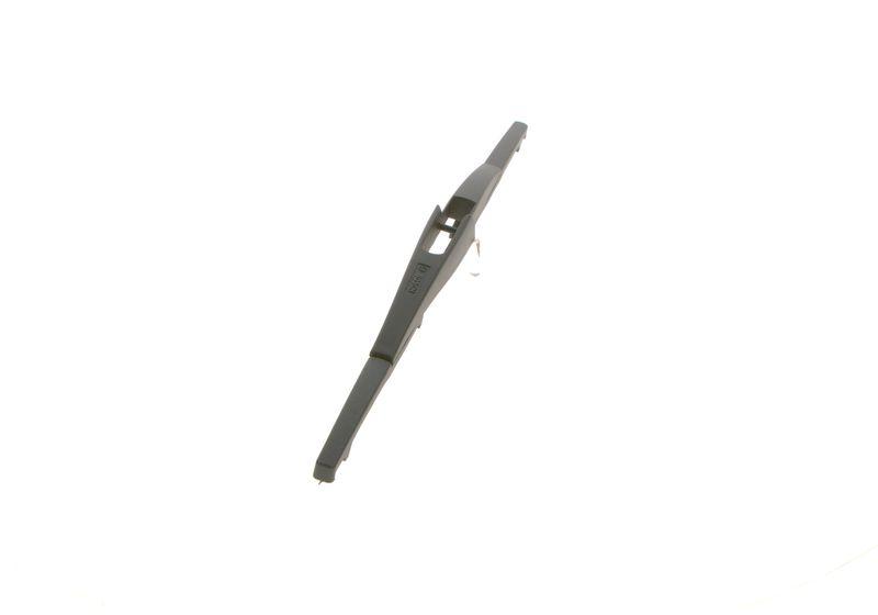 Balai d'essuie-glace BOSCH 3 397 011 022