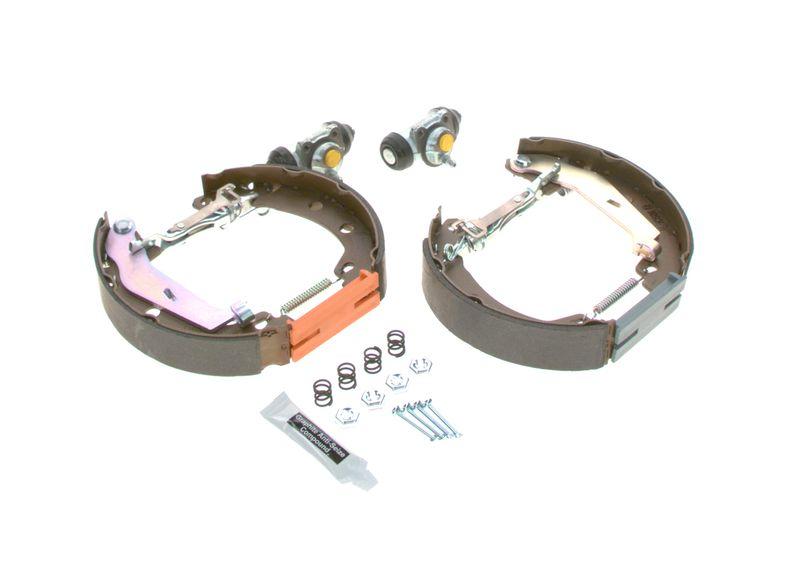Jeu de mâchoires de frein BOSCH 0 204 114 154