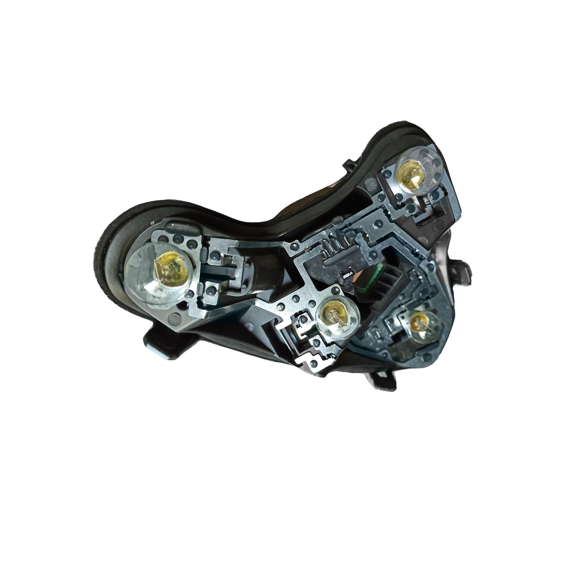 Platine de feu arrière gauche avec ampoules pour Peugeot 308 phase 1 PARTSLINE KC02082